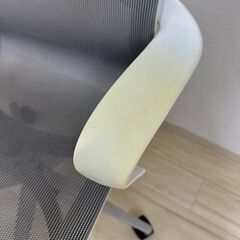 ≪値下げ相談OK≫オフィスチェア　ハーマンミラーセトゥーチェア　アーム付きの画像