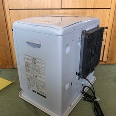 石油ファンヒーター   ダイニチ 中型サイズ  FW-4722LS  (23)  9.0Lタンク  2022年製　の画像