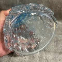 青と透明のガラスデキャンタ　瓶の画像