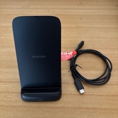 【PCセット割】ELECOM ワイヤレス充電器 置くだけで、充電できる 10W急速充電の画像