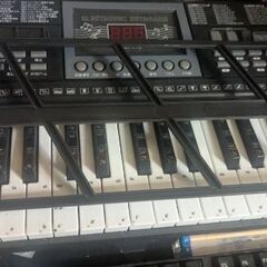 電子ピアノの画像