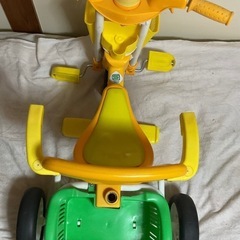 三輪車  幼児用  全長68✖️幅44✖️高52と椅子25cmの画像