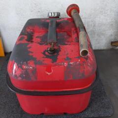 ガソリン携行缶の画像