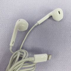( M-832 )iPhone用 イヤホン ３個まとめて まとめ売り 中古 動作確認済みの画像
