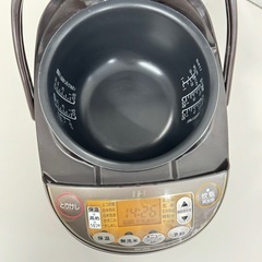 A1477🌟激安‼️2020年製象印IH炊飯器ジャーNW-VA10 1.0L🌟の画像