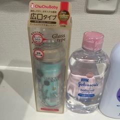 新品哺乳瓶、ベビーオイルなどなどの画像