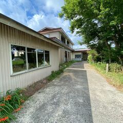🌲自然に囲まれた静かな大型邸宅＋倉庫付き｜土地1000㎡超…