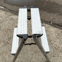 脚立  2段  外用  サビ少の画像