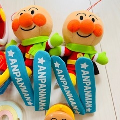 アンパンマン 冬のスポーツ ぬいぐるみ カスタネット BRIO 歯固め オーボール 赤ちゃん おもちゃ 鈴 セット まとめ売りの画像