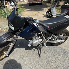 ＸＲ100モタードの画像
