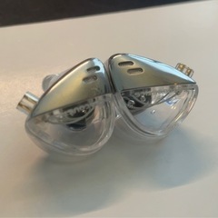 KZ & Angelears Libra X の画像