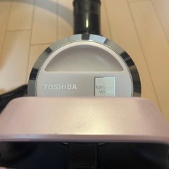 美品　TOSHIBA 東芝　掃除機　ピンクの画像