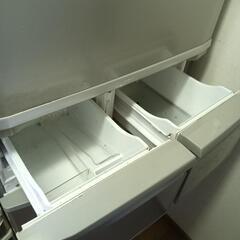 5ドア冷凍冷蔵庫（406リットル）の画像