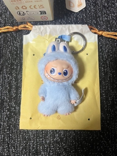 ポップマート ザ モンスターズ ピン フォー ラブ シリーズ ぬいぐる　A-M 正規品] ラブブ ピン フォー ラブ シリーズ ぬいぐるみ [青