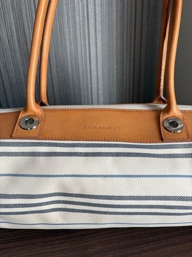 BURBERRY ハンドバッグ ミニボストン ボーダー 筒型 肩掛け可