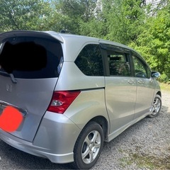 中古ホンダフリード　4WDの画像