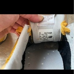 new balance ニューバランス スニーカー イエローの画像