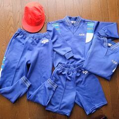 仙台市立市名坂小学校⭐️体操着セットの画像