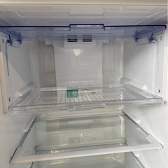 I0216   SHARP シャープ　冷蔵庫 2ドア　225L 2020年　ヘコミありの画像