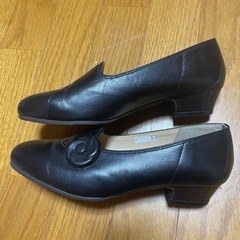 ローヒールパンプス　　敬老の日💝に！の画像