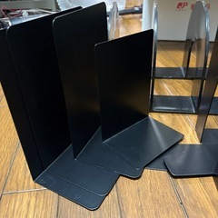 ブックスタンド色々の画像