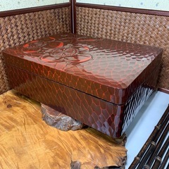 配送可能 美品 高岡漆器　天然木製 枝梅図 文箱 漆器 昭和レトロ 鎌倉彫 硯箱 小物入れ 茶道具 煎茶道具 工芸品 茶器煎茶器 書道具 骨董の画像