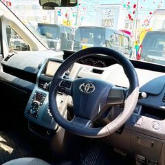 信用回復ローンは当社に！！ネオドライブローンの窓口　トヨタ ヴォクシー2.0 ZS 煌III 4WD　自社ローン　リース　自社分割 　債務整理　自己破産　他社お断りされた方　函館在庫の画像