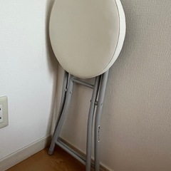 ニトリ 折りたたみスツール✨
 の画像