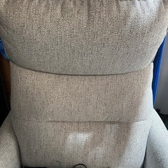 ニトリ　電動布張りリクライニングパーソナルチェア LE01【極美品 シミ  ヤケ無し】
の画像