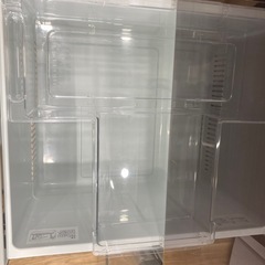 【トレファク高槻店】安心の6ヶ月間保証！取りに来られる方限定！Hisenseの3ドア冷蔵庫のご紹介です！の画像