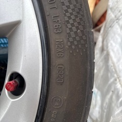プリウス50純正一本の画像