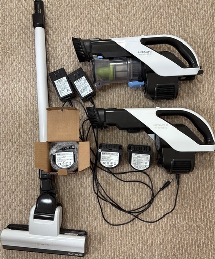 日立コードレス掃除機　PVB-212B 
訳あり