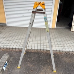 脚立の画像