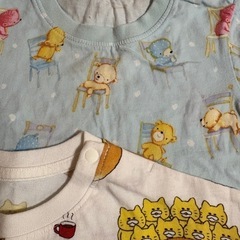 70 ユニクロ半袖Ｔシャツ4枚＋1枚の画像