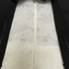 【未使用品・仕立て糸付き】喪服 羽織 道行コート 正絹 / 冬用 / 黒の画像