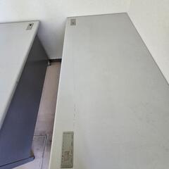 オフィス用デスク 椅子サービスですの画像