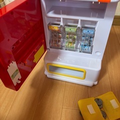 おもちゃ(アンパンマンのジュース販売機)の画像