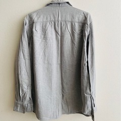 【UNIQLO】【美品】メンズ長袖シャツの画像