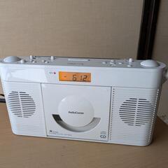 ポータブルCDラジオ  RCN-90N W   ジャンク品の画像