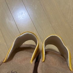 スリエット アルファックス スリッパ Y-Type レディース マスタードの画像