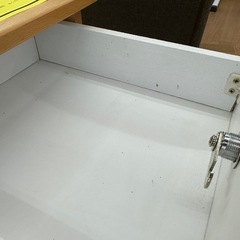 ⭐︎ドリーム荒牧店⭐︎ジモティー割引有⭐︎【クリーニング済み】キャスター付きPCデスクの画像