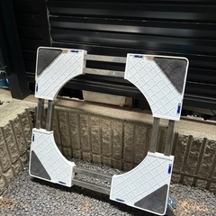 嵩上げ防水パン　キャスター付き台　洗濯機や冷蔵庫を置いたり移動させるのに使えます　の画像