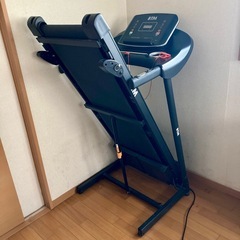 折りたたみ式BTM電動ルームランナー　 ランニングマシンの画像