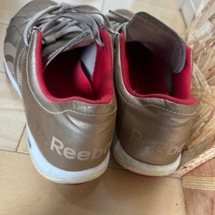 Reebokリーボック スリムトーン ゴールド　24の画像