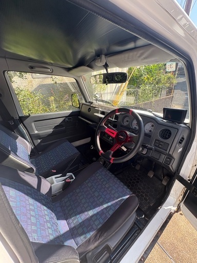 多数問い合わせにつき一旦締めさせていただきます。ジムニー　ja22w mt車　機関良好