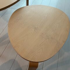 IKEA SVALSTA イケア　スヴァルスタ　ネストテーブル 大　小セットの画像