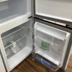 2ドア冷蔵庫 Hisense HR-B91HW 87L 未使用品の画像