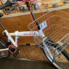 【前後タイヤ・チューブ新品！】サスペンション付き　6段変速　20インチ折りたたみ自転車　ホワイトの画像