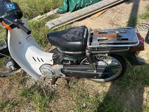 スズキ　バーディー50　BA14A型モデル　希少距離1キロ　ジャンク品　部品取り スズキバーディー50BA14A型モデル希少距離1キロジャンク品部品取り
