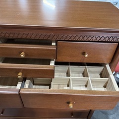 今週の激安‼️目玉商品💰🔶工芸家具　7段タンス🔶9/7より販売‼️1点限り早い者勝ちの画像